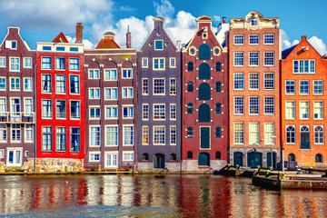 Къщите Дамрак в Амстердам